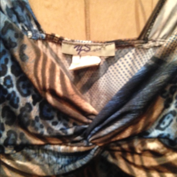 Leopard print top - Picture 3 of 3