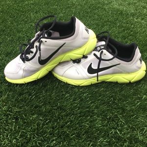 Nike Flywire shoes size 6.5 in Yellow Volt/White