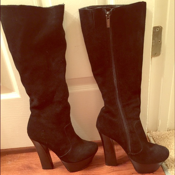 Heeled suede boots - H by Halston