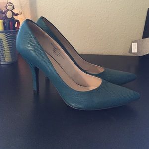 Nine West stilettos