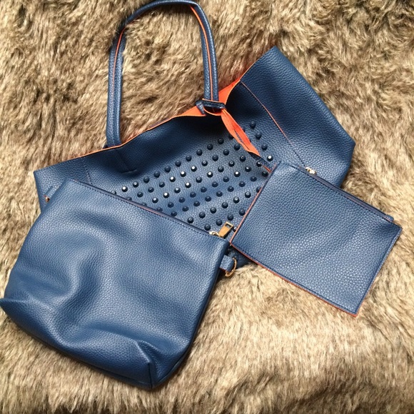 White/blue studded faux leather 3-in-1 tote bag - Picture 4 of 4