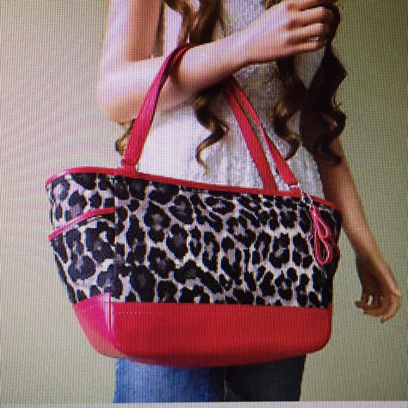 Coach leopard tote/ shoulder bag