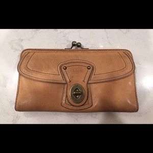 COACH wallet/ clutch