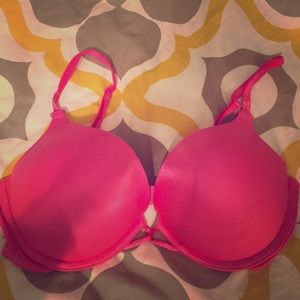 Victoria's Secret Miraculous Plunge 34C