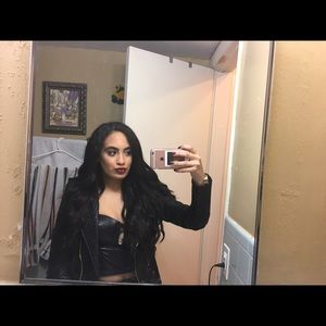 Meet your Posher, Amberley