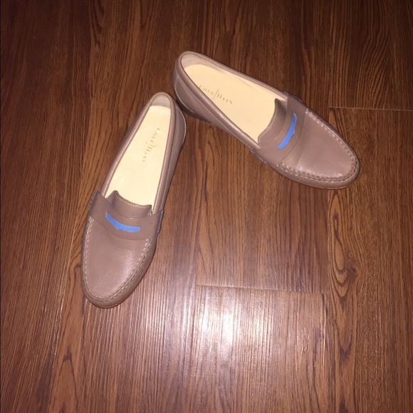 Like new Cole Haan loafers