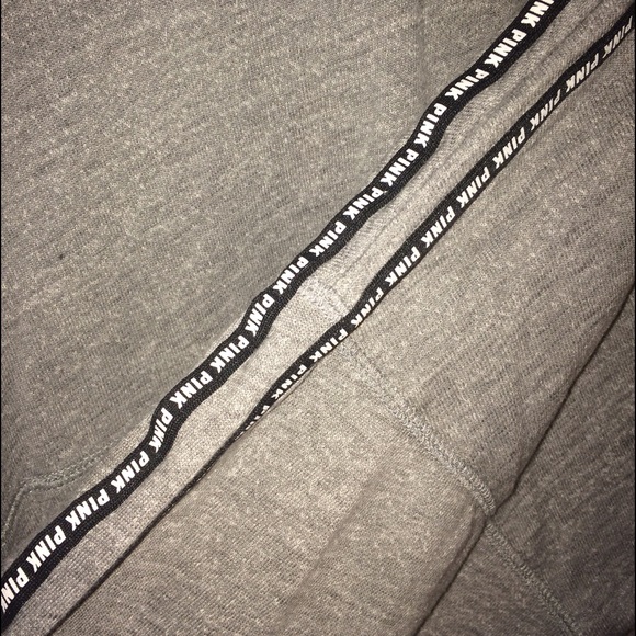 🔴TRADED🔴 Gray Victoria's Secret Varsity Crew - Picture 3 of 4