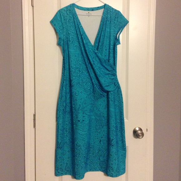ATHLETA Short Sleeve Summer Dress NWOT
