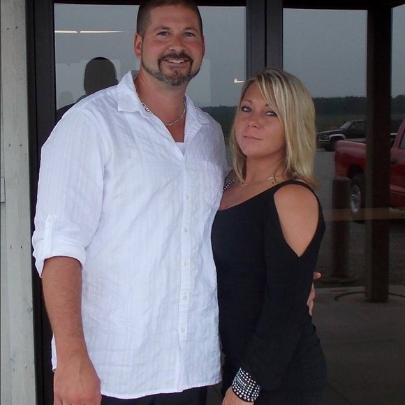 Meet your Posher, Leah - Picture 3 of 4