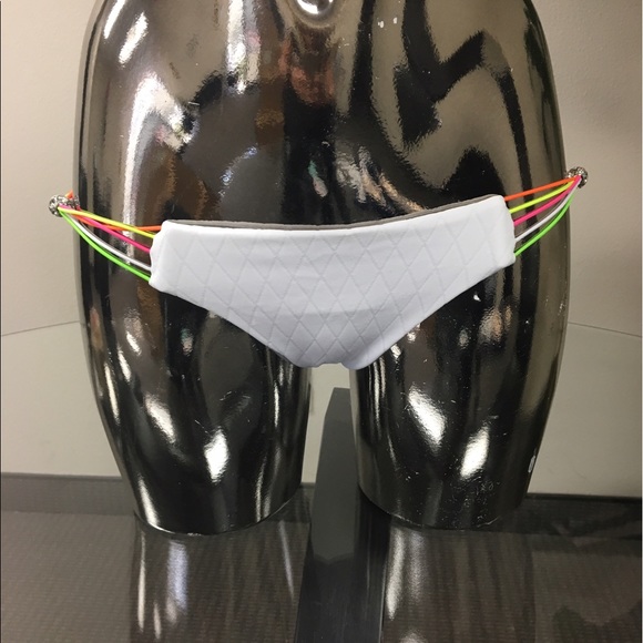 Beach bunny skimpy bikini bottoms XS - Picture 1 of 4