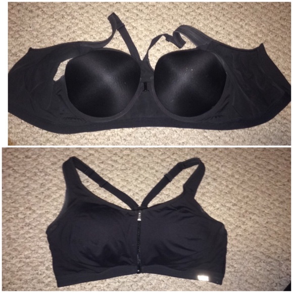 VS Knockout Sports Bra NEW