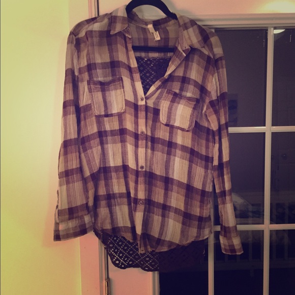Free people mix flannel. Lace crochet back.