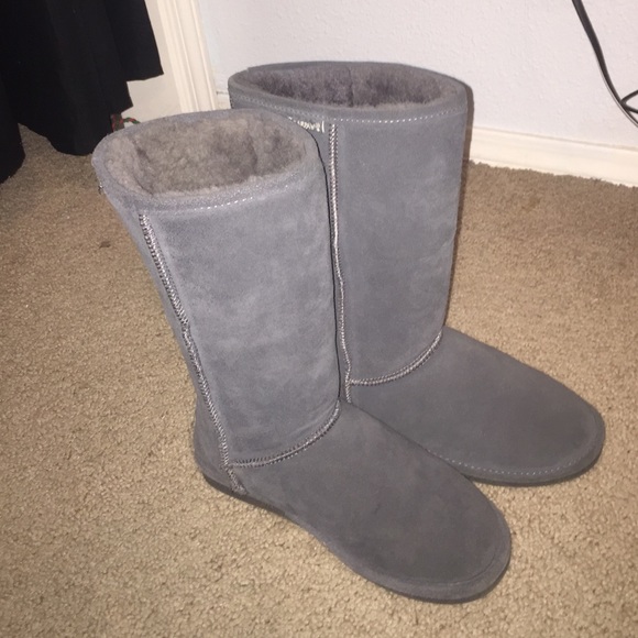 Grey Bearpaw boots