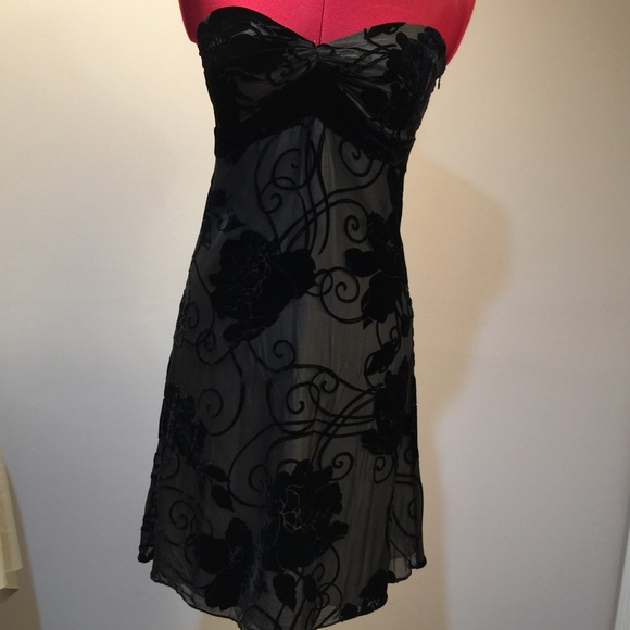 White House Black Market Dress