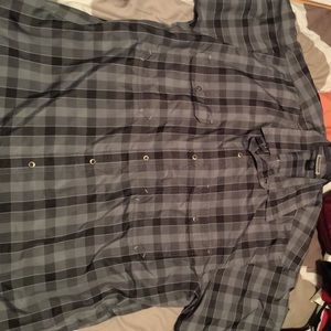 Never worn Magellan Short sleeve