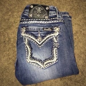 miss me jeans barely worn size 26(boot cut)