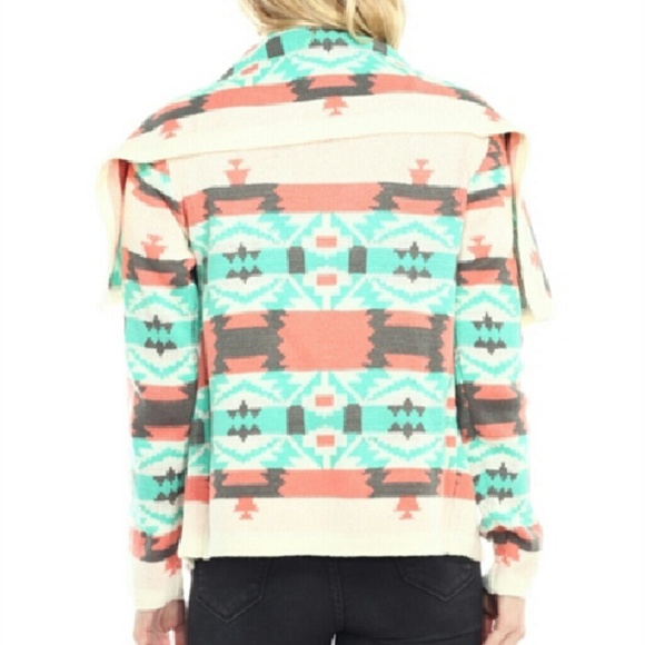 Cardigan - Picture 2 of 3
