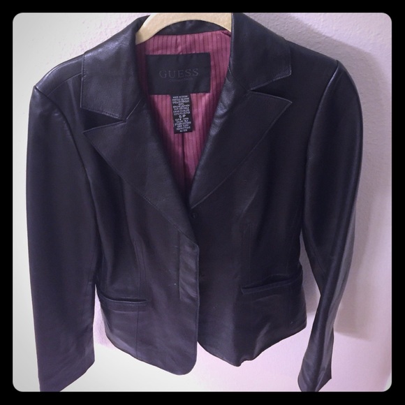 Guess 100% Genuine LEATHER jacket! Super cute!