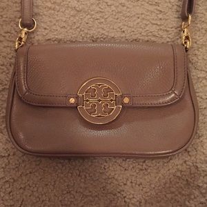Tory Burch small cross body! Perfect condition!