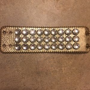 Betsey Johnson gold & diamond💎 wrist cuff braclet