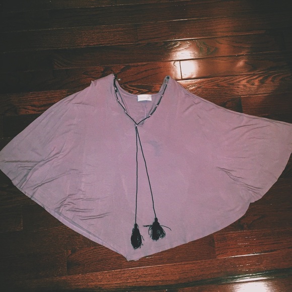 Poncho top - Picture 2 of 3