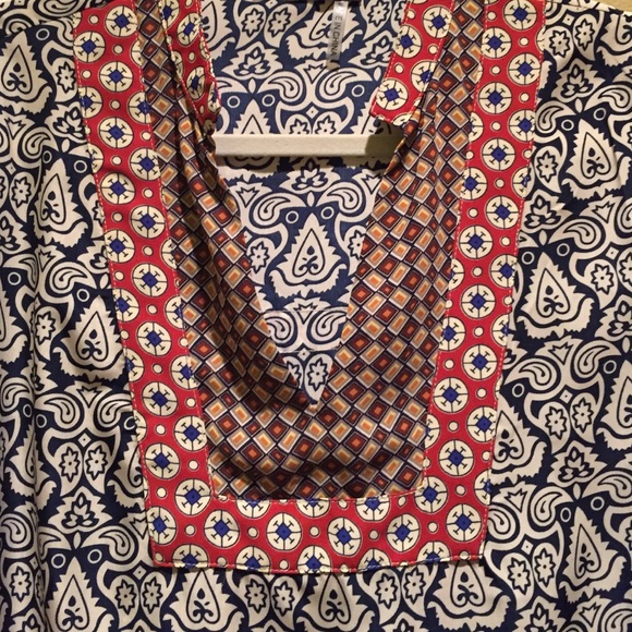 Tunic Blouse - Picture 3 of 3