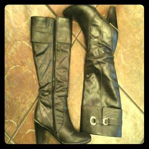 Dark brown heeled boots