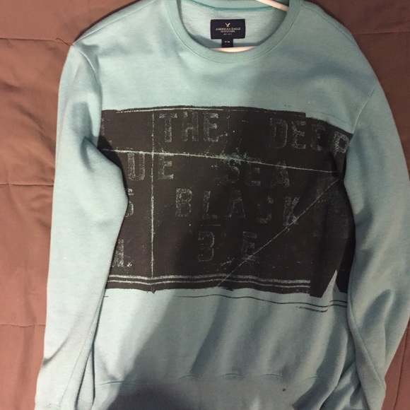 Men's crew neck