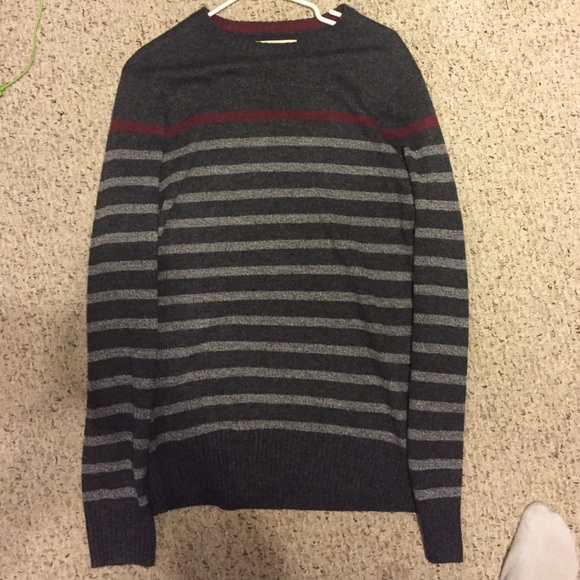 Men's sweater