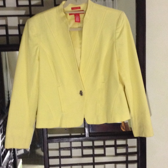 Women's blazer yellow size 6
