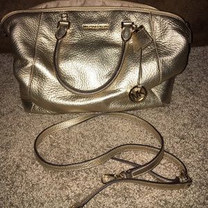 I've had the purse 3 months, only used it twice.