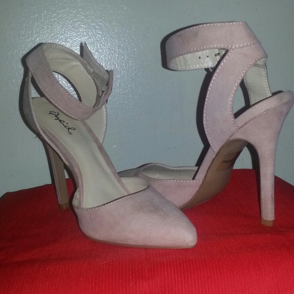 Qupid Shoes - Georgous pink suede heels