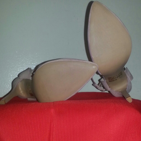 Georgous pink suede heels - Picture 3 of 4