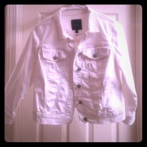 Jessica Simpson cropped jacket