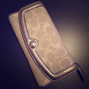 Grey with silver trim Coach Wallet!