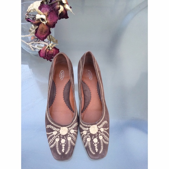Talbots short heel