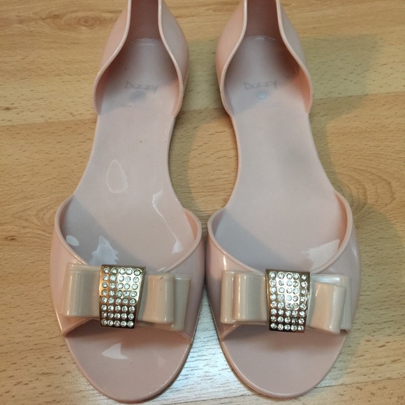 N/A Shoes - Very cute pair of (jelly) rhinestones Sandals.