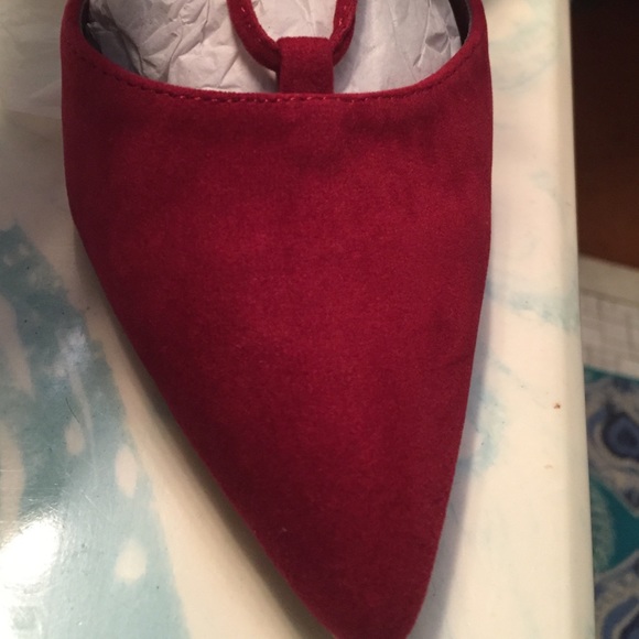 Red Heels*FINAL Markdown* - Picture 4 of 4