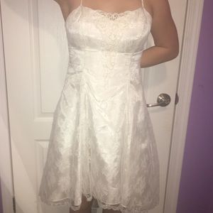 Wedding dress