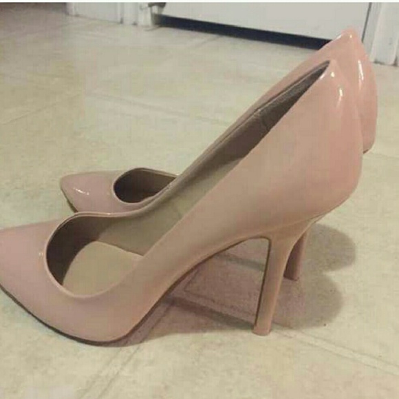 Nude Zara Trafaluc