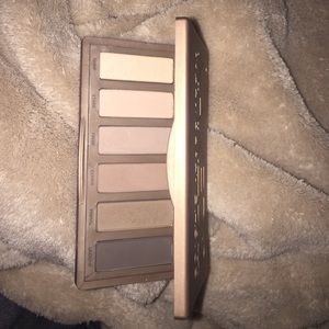 Naked2 Urban Decay Basics