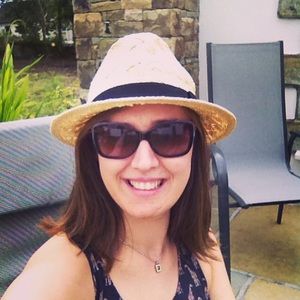 Meet your Posher, Emma