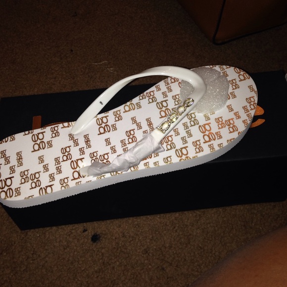 Bebe white flip flops white and rhinestones
