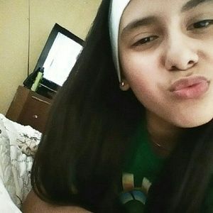 Meet your Posher, Isabel