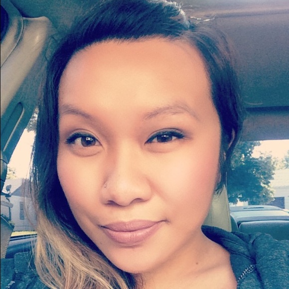 Meet your Posher, Monica - Picture 2 of 2