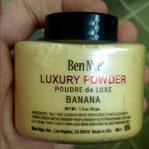 Ben bye banana powder