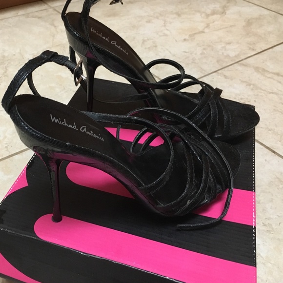 Black Shani Michael Antonio Pumps Size 8 - Picture 2 of 3