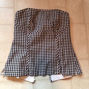 White house Black Market strapless top black/white