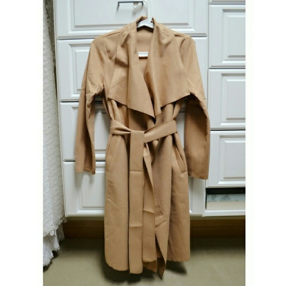 💕 5-Star Rated 💕 Premium Trench Coat - Picture 3 of 4