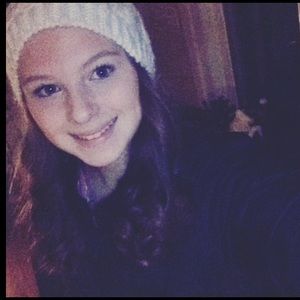 Meet your Posher, Ellie